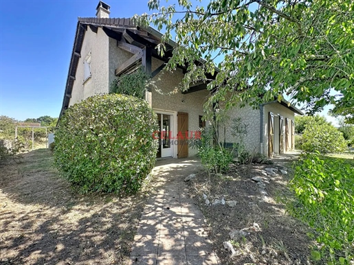 Maison 7 pièces 166 m² · à Vayrac · 166 m² · 175 000 €