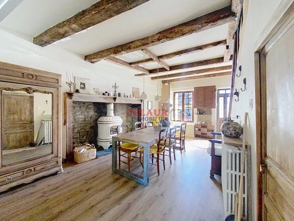 Maison à vendre, 236m², Meilhards