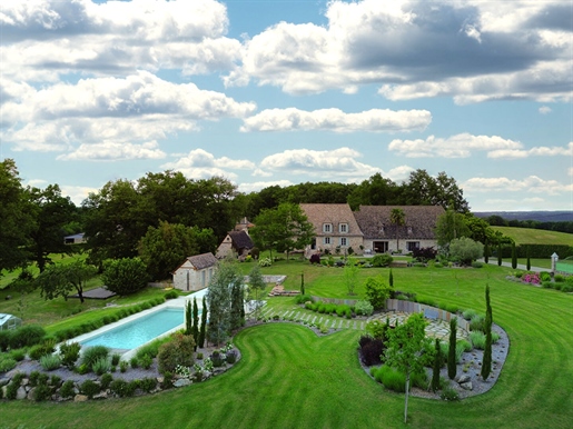 Maison 6 pièces 232 m² · à Goulles · 232 m² · 895 000 €