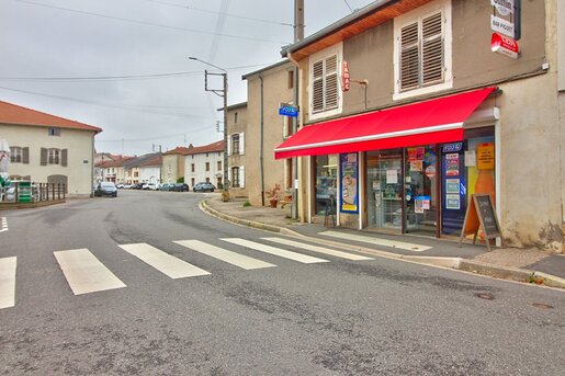 Local commercial 8 pièces 350 m² · à Haroué · 350 m² · 120 000 €