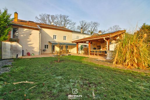 Maison 12 pièces 352 m² · à Bayon · 352 m² · 350 000 €