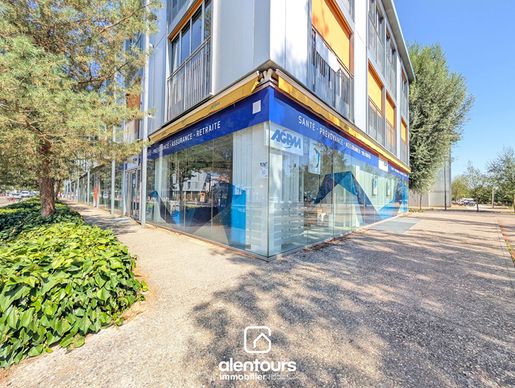 Local commercial 165 m² · à Nancy · 165 m² · 395 000 €