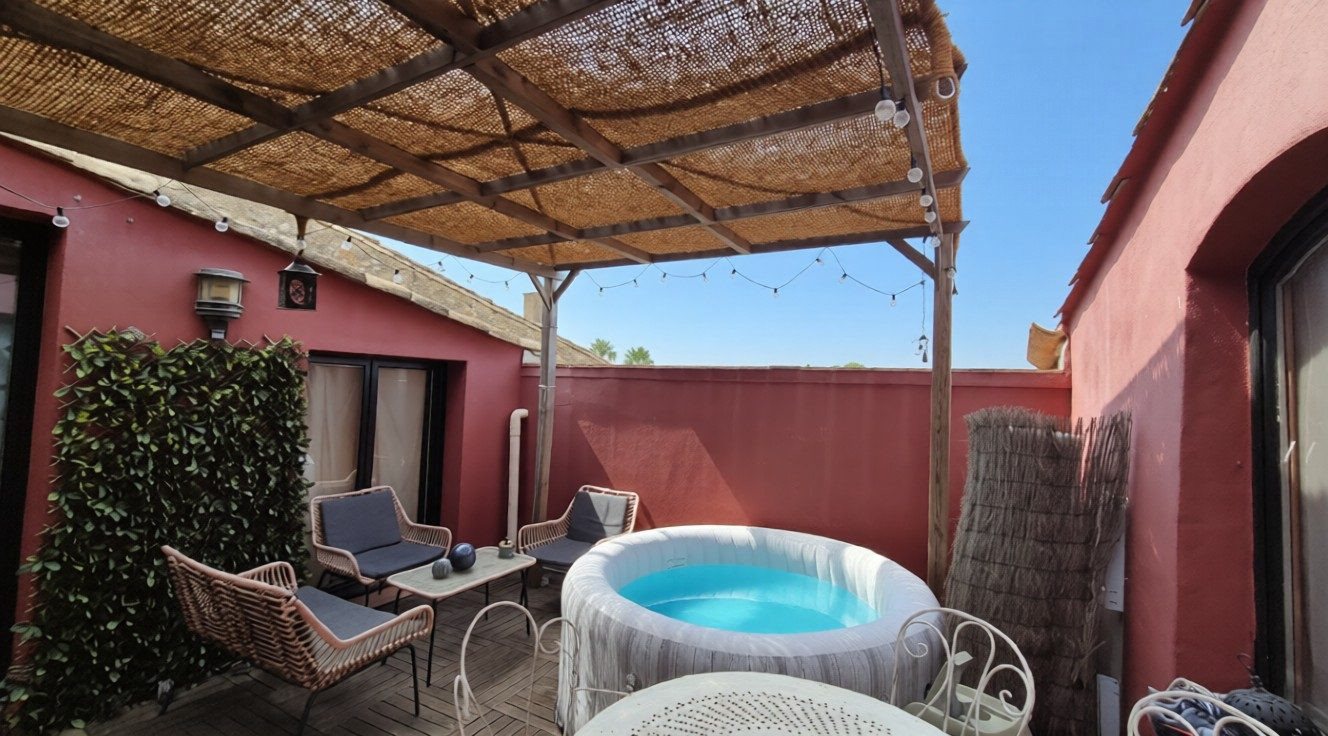 Maison à vendre, 220m², Pouzolles