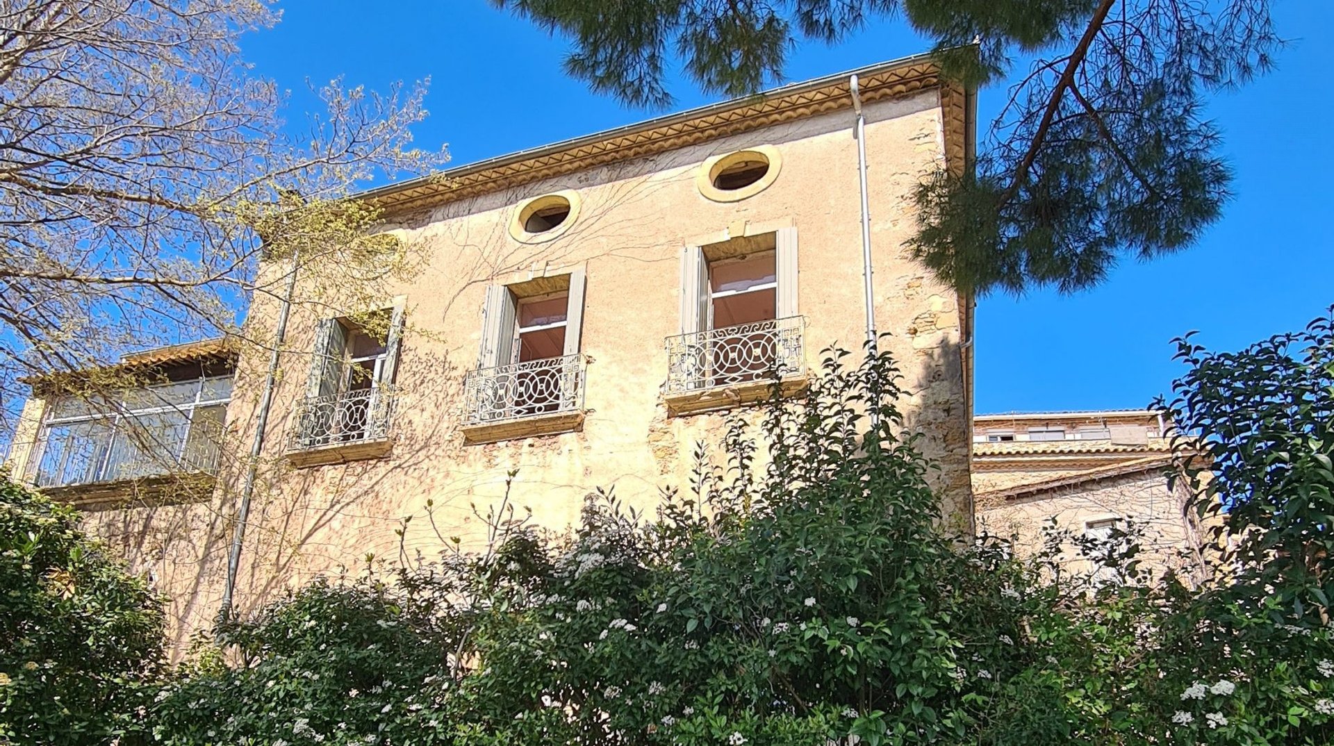 Maison à vendre, 375m², Neffiès