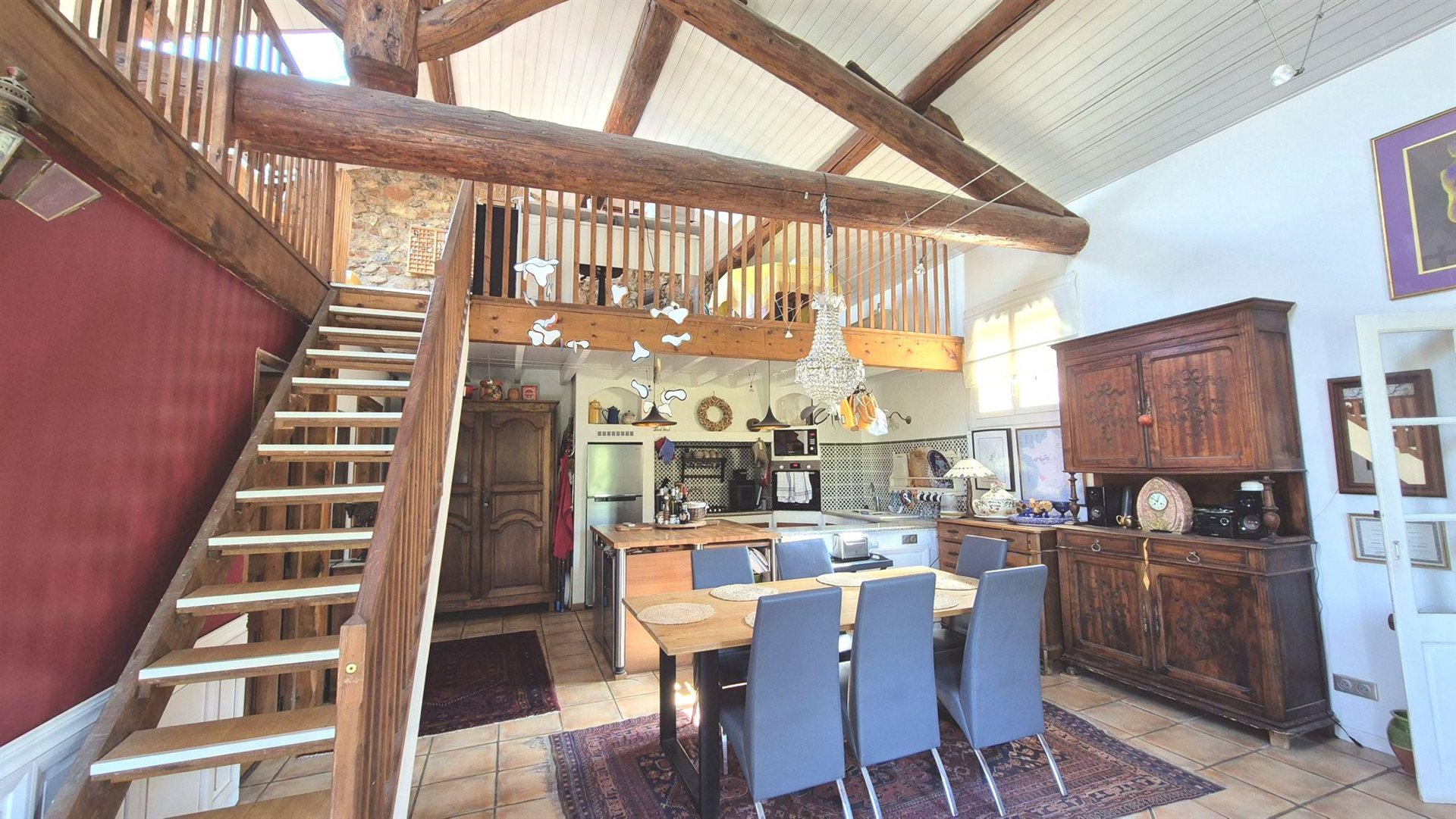 Maison à vendre, 187m², Pouzolles