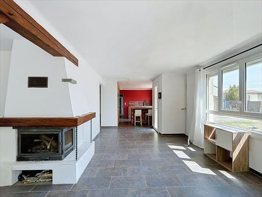 Maison 5 pièces 122 m² · à Gorges · 122 m² · 287 000 €