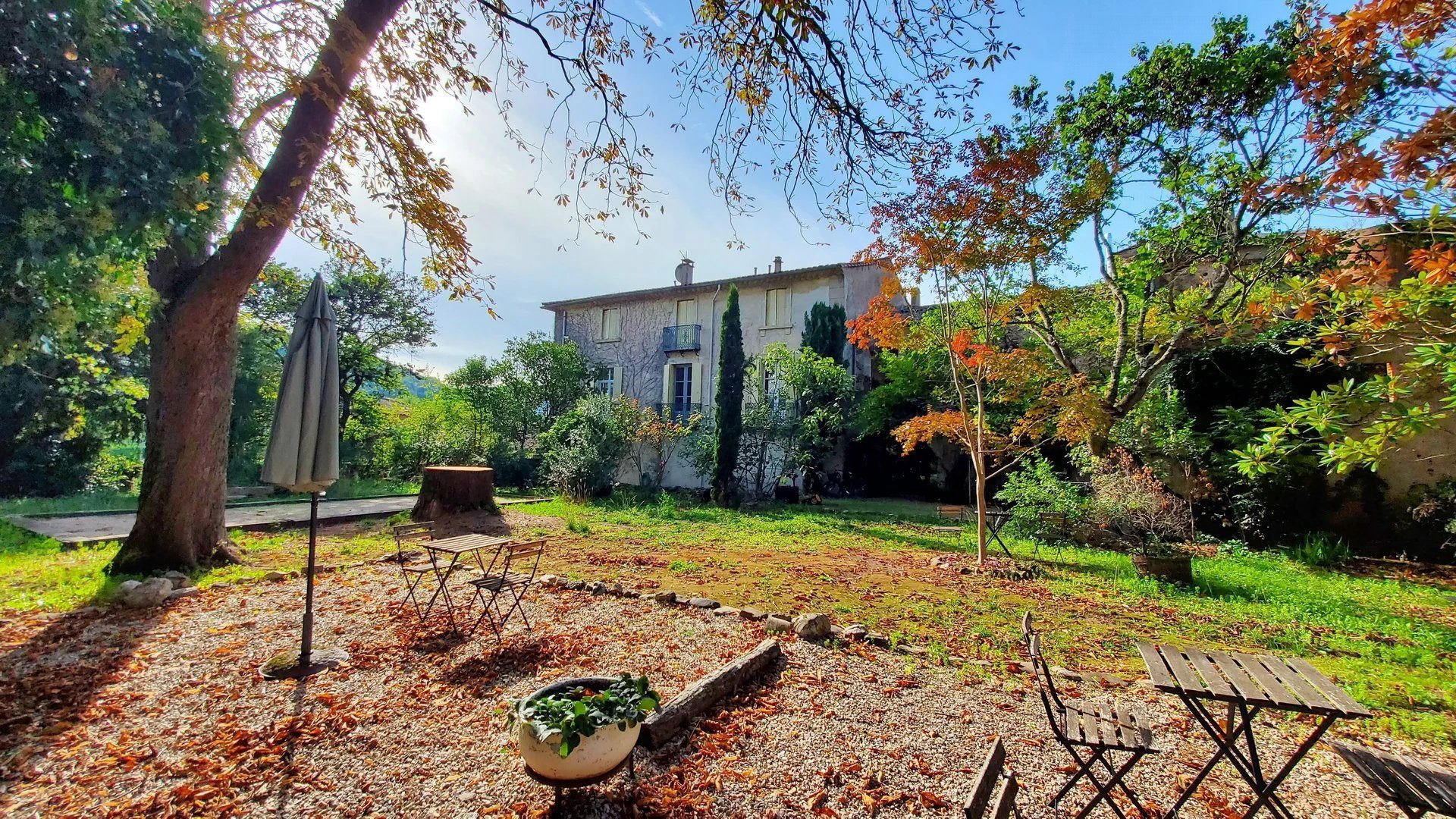 Maison à vendre, 280m², La Tour-sur-Orb