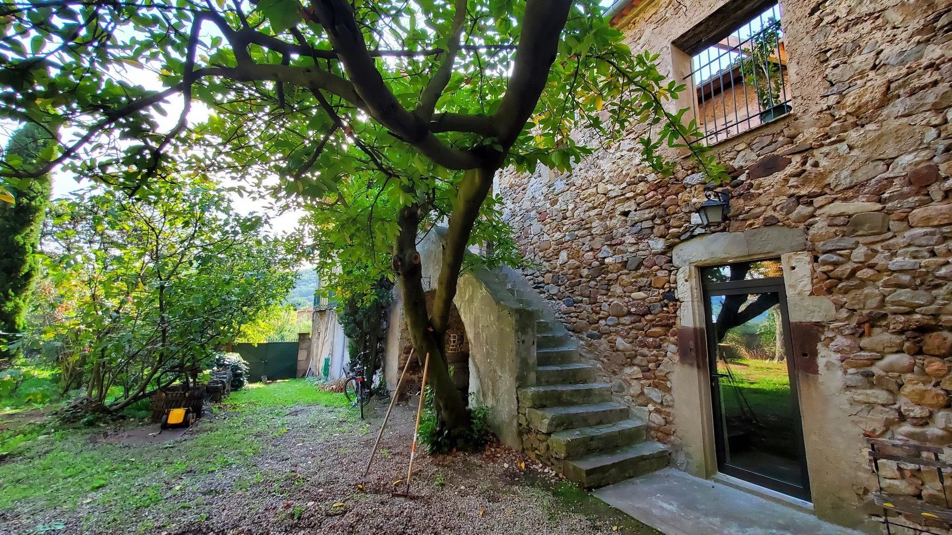 Maison à vendre, 280m², La Tour-sur-Orb