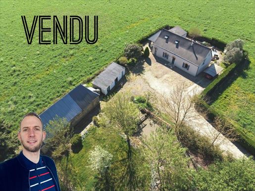 Maison 5 pièces 130 m² · à Chemazé · 130 m² · 230 000 €