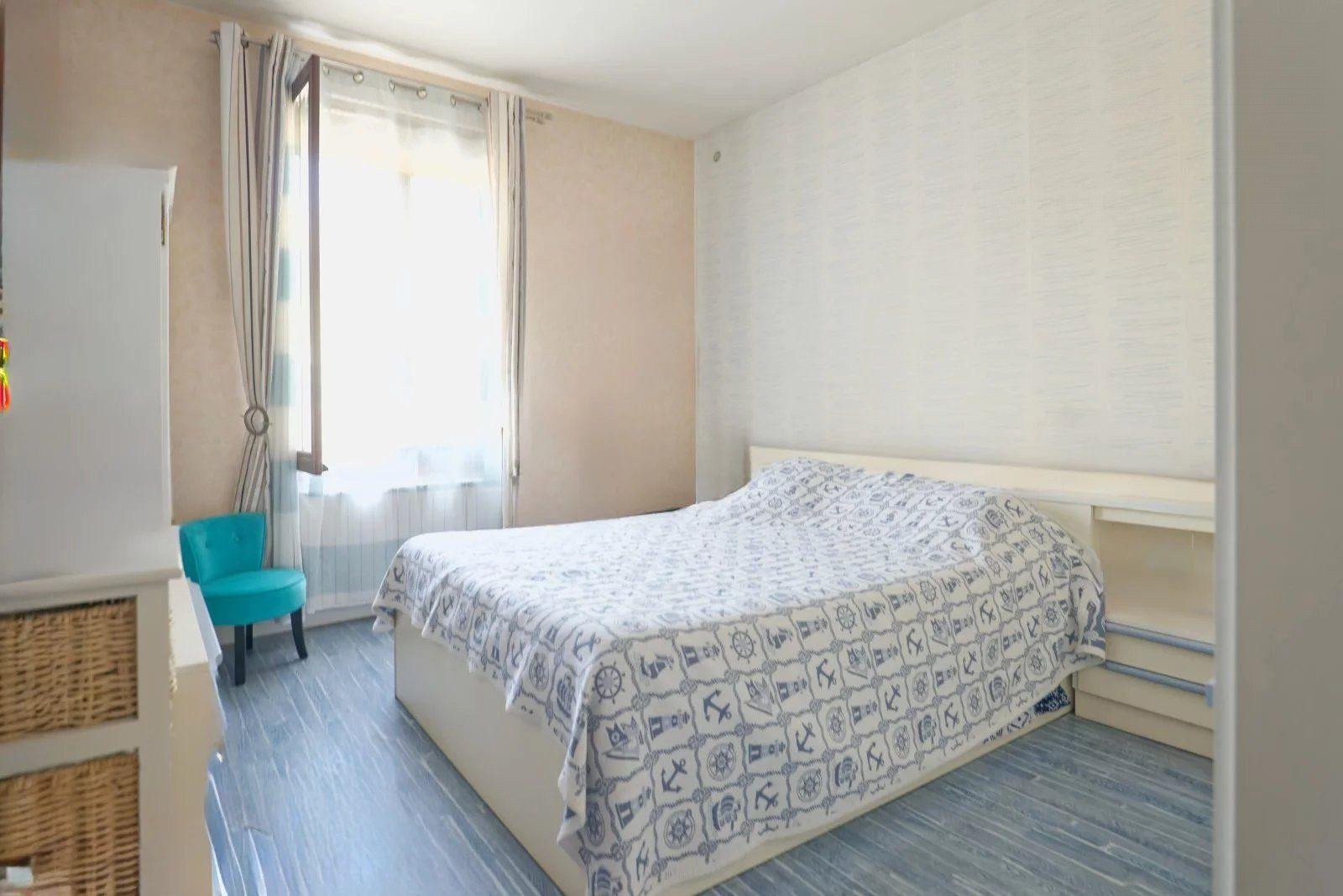 Maison à vendre, 151m², Bornel
