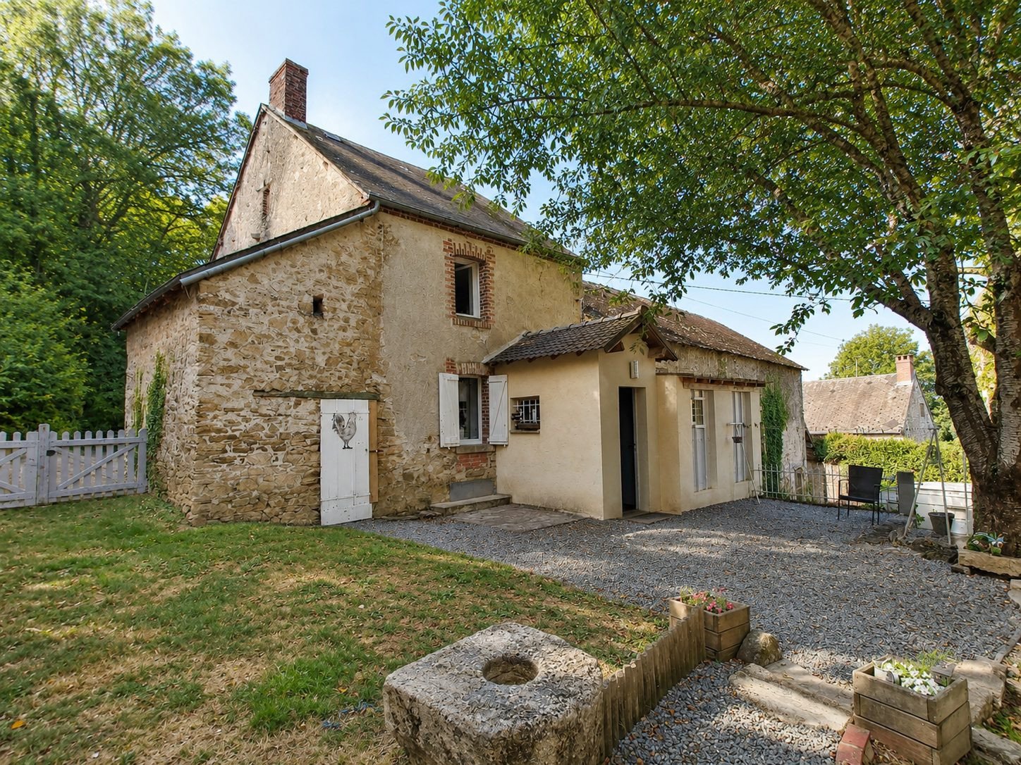 Maison à vendre, 76m², Saint-Léger-Bridereix