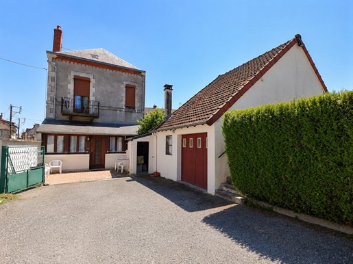 Immeuble 2 pièces 122 m² · à Evaux-les-Bains · 122 m² · 170 000 €