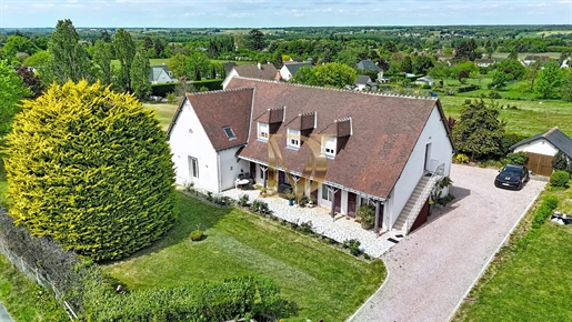 Maison 12 pièces 307 m² · à Francueil · 307 m² · 520 000 €
