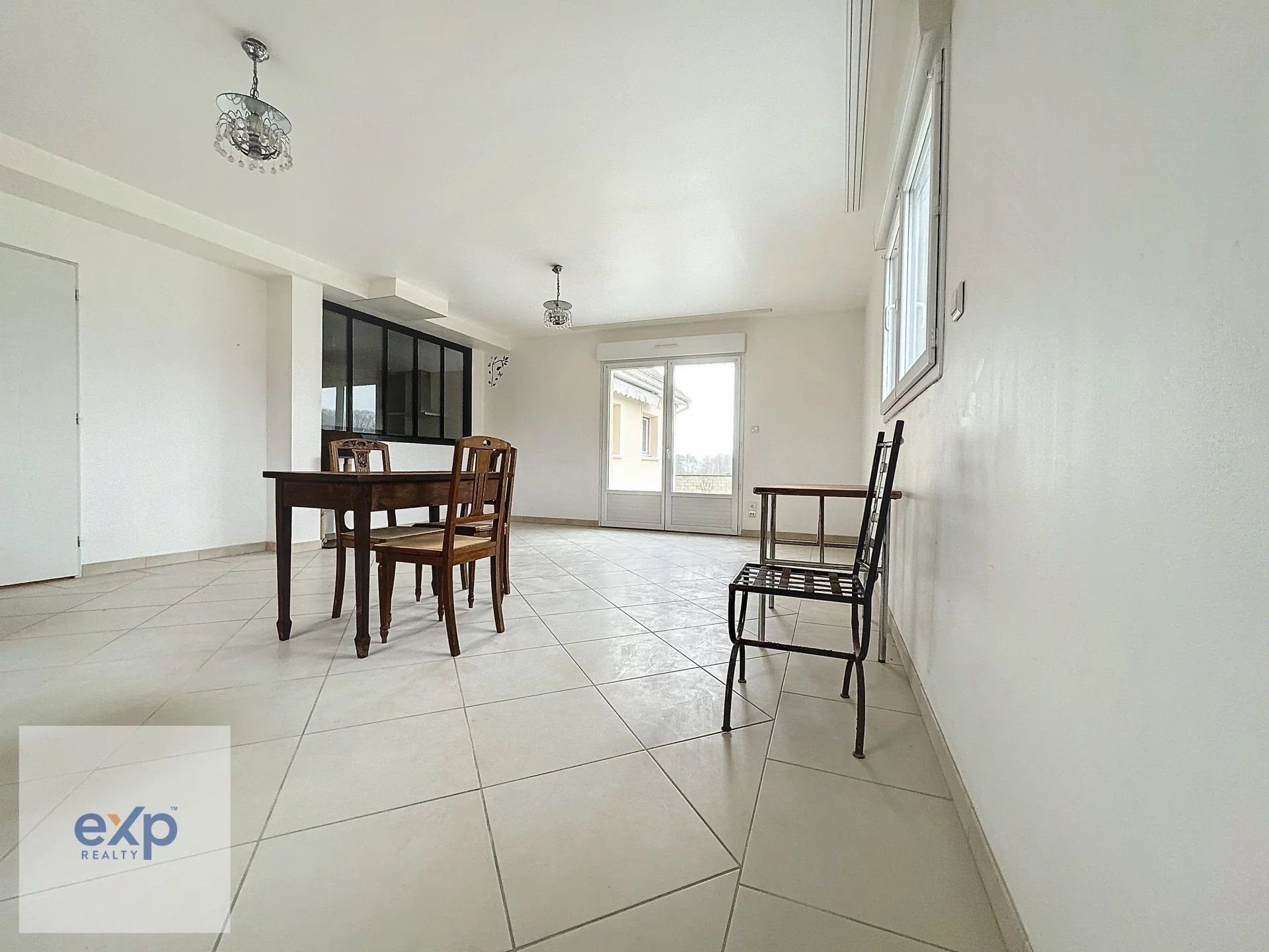 Maison à vendre, 235m², Houlbec-Cocherel