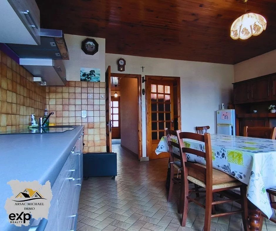 Maison à vendre, 110m², Pradelles