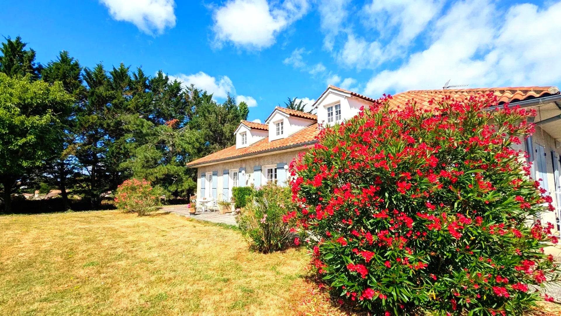Maison à vendre, 219m², Foulayronnes