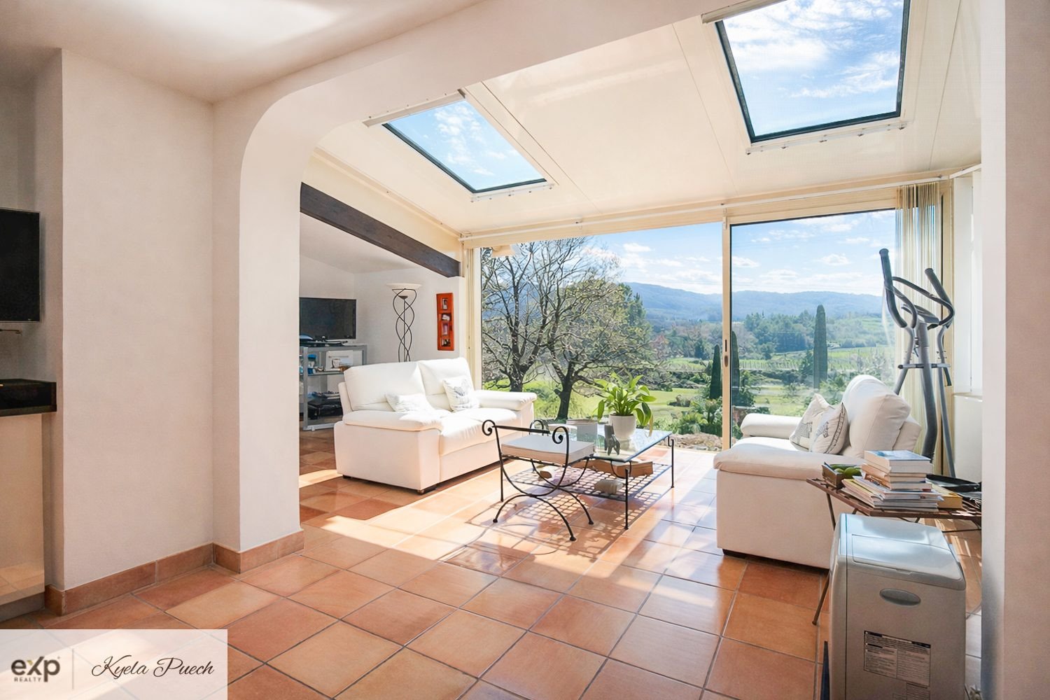 Maison à vendre, 239m², Rognes