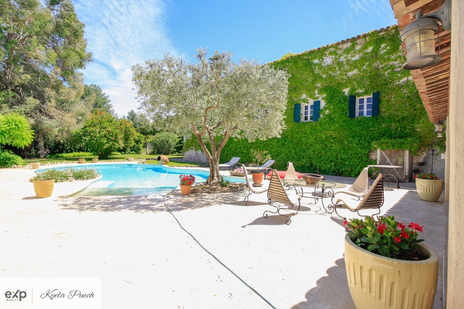 Maison à vendre, 330m², Le Puy-Sainte-Réparade