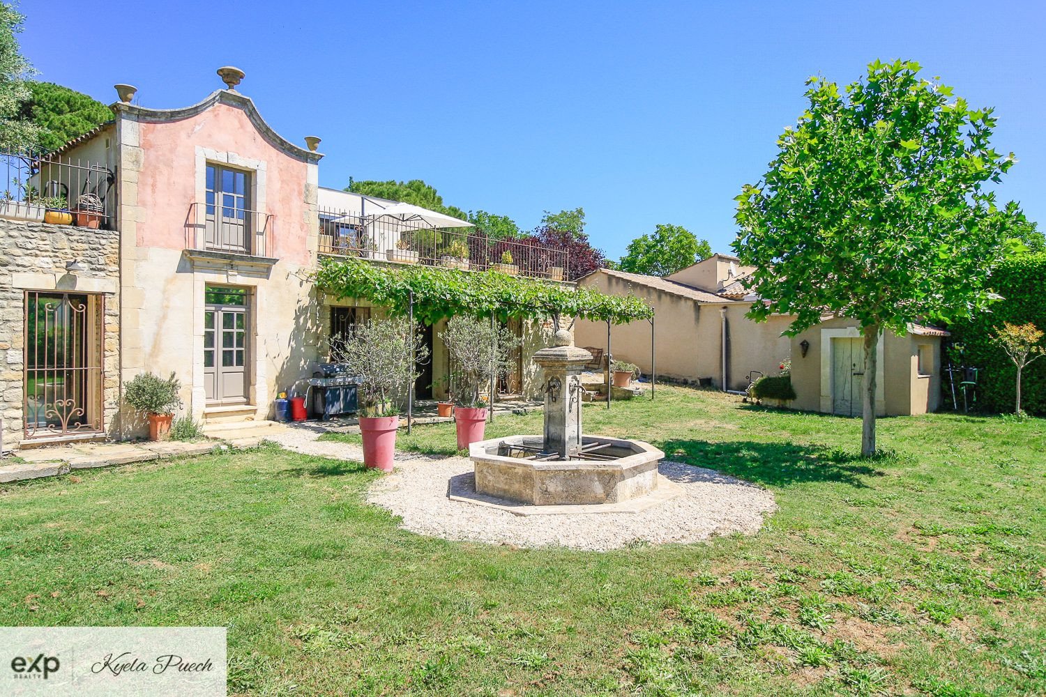 Maison à vendre, 196m², Cucuron