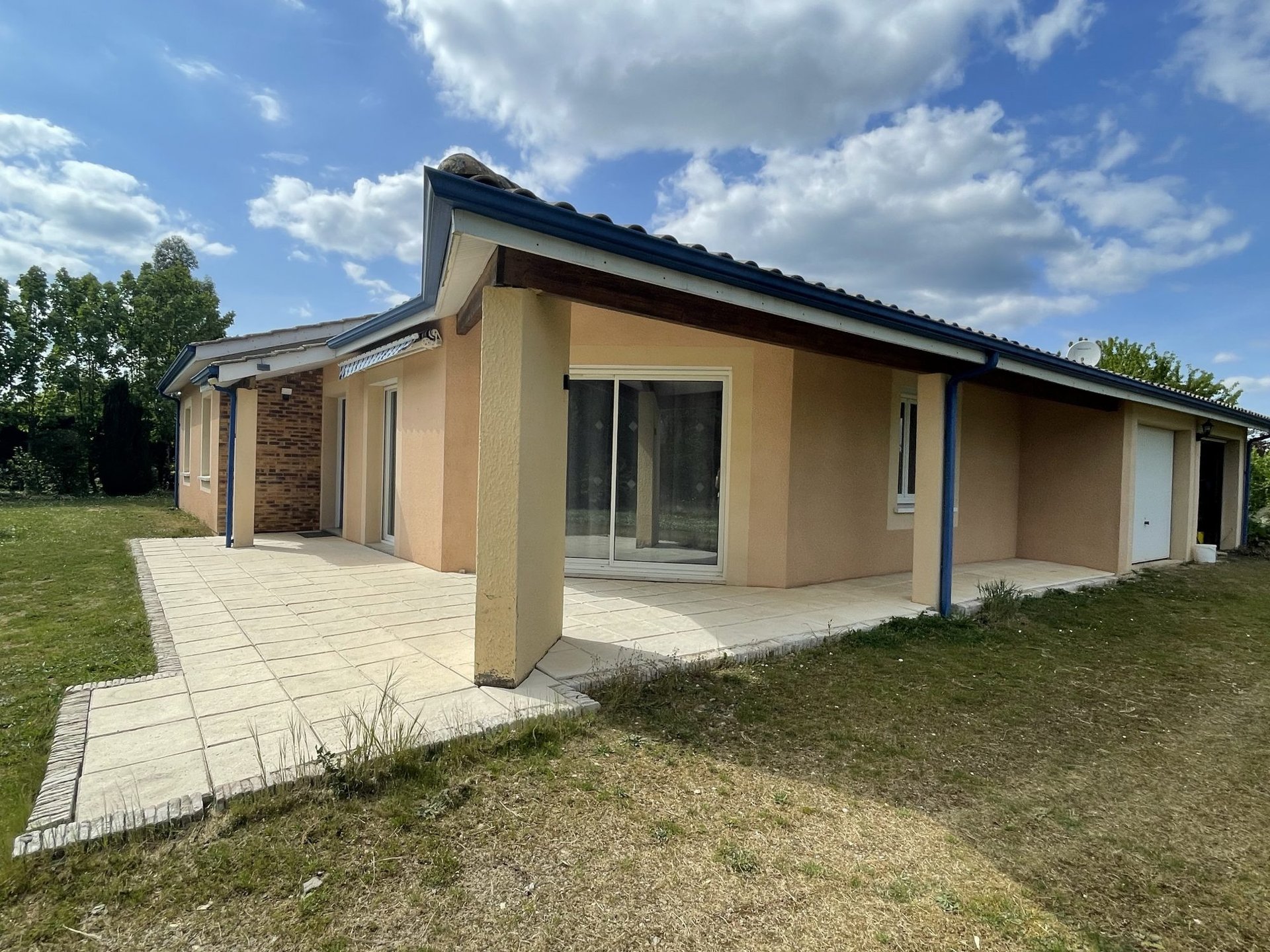 Maison à vendre, 104m², Neuvicq
