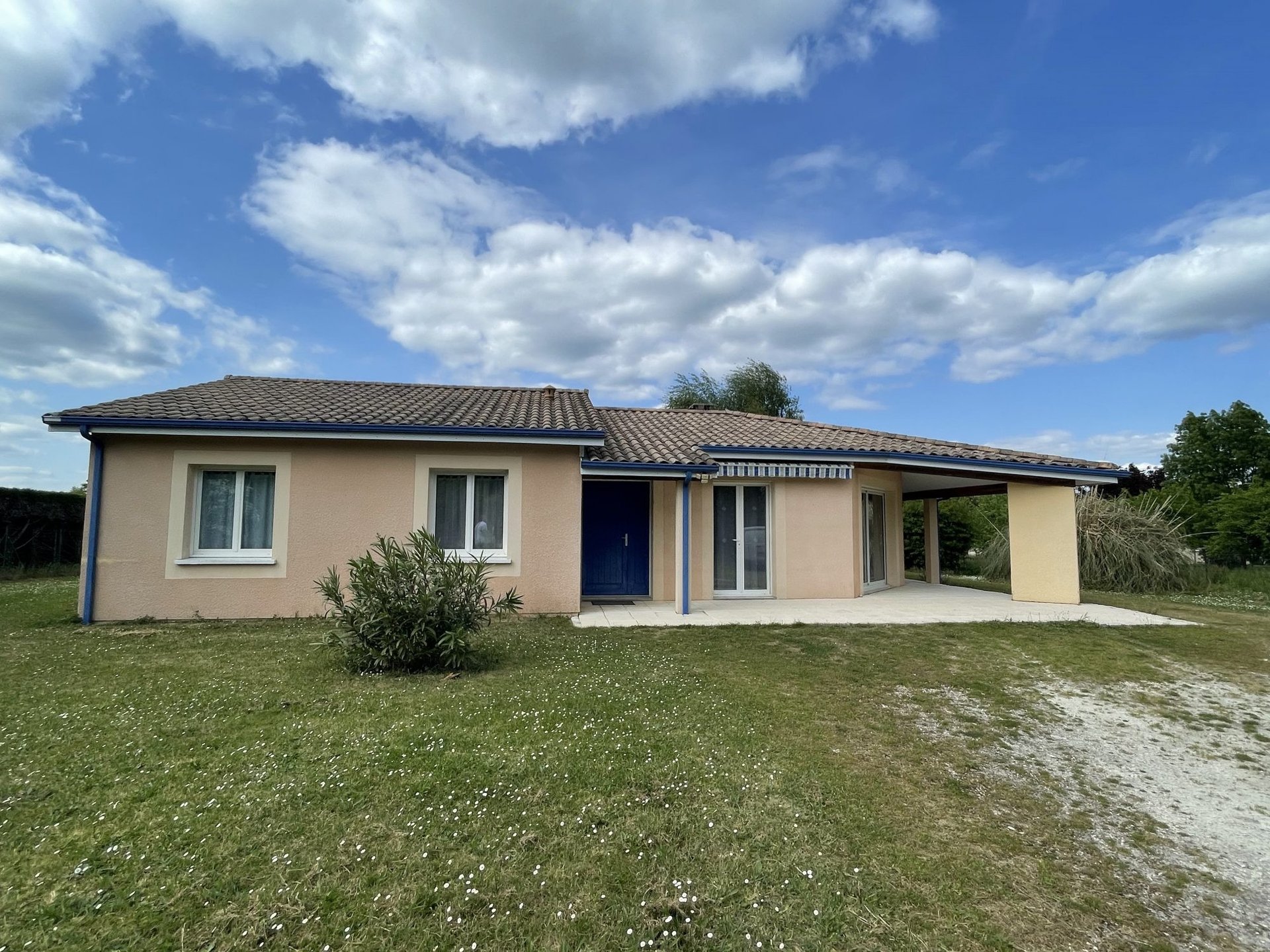 Maison à vendre, 104m², Neuvicq