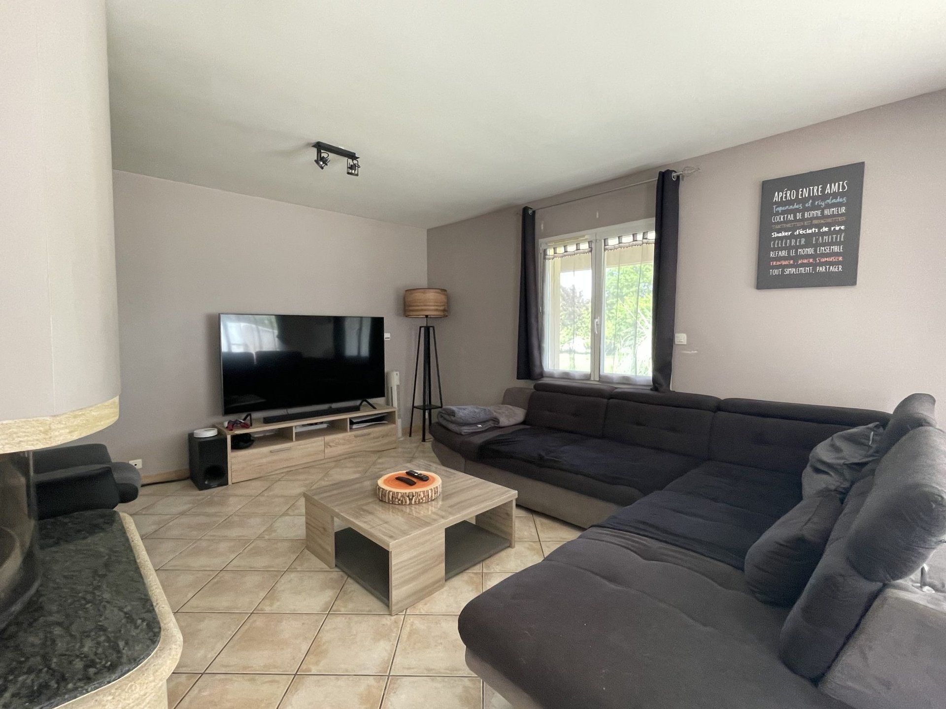 Maison à vendre, 104m², Neuvicq