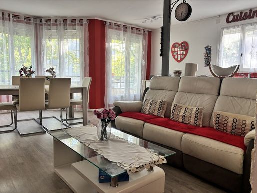 Appartement 4 pièces 84 m² · à Éragny · 84 m² · 199 000 €