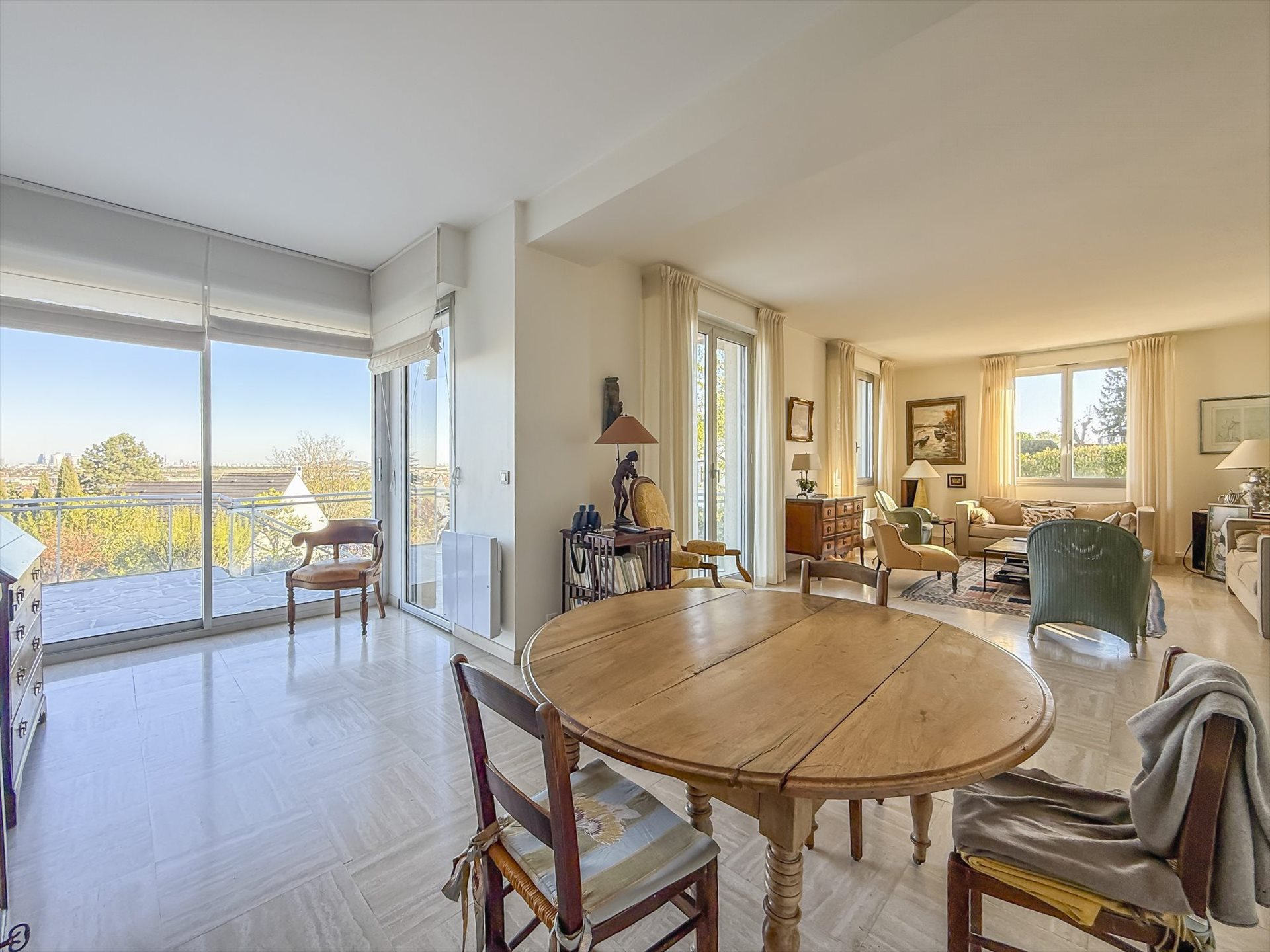 Maison à vendre, 183m², Le Mesnil-le-Roi