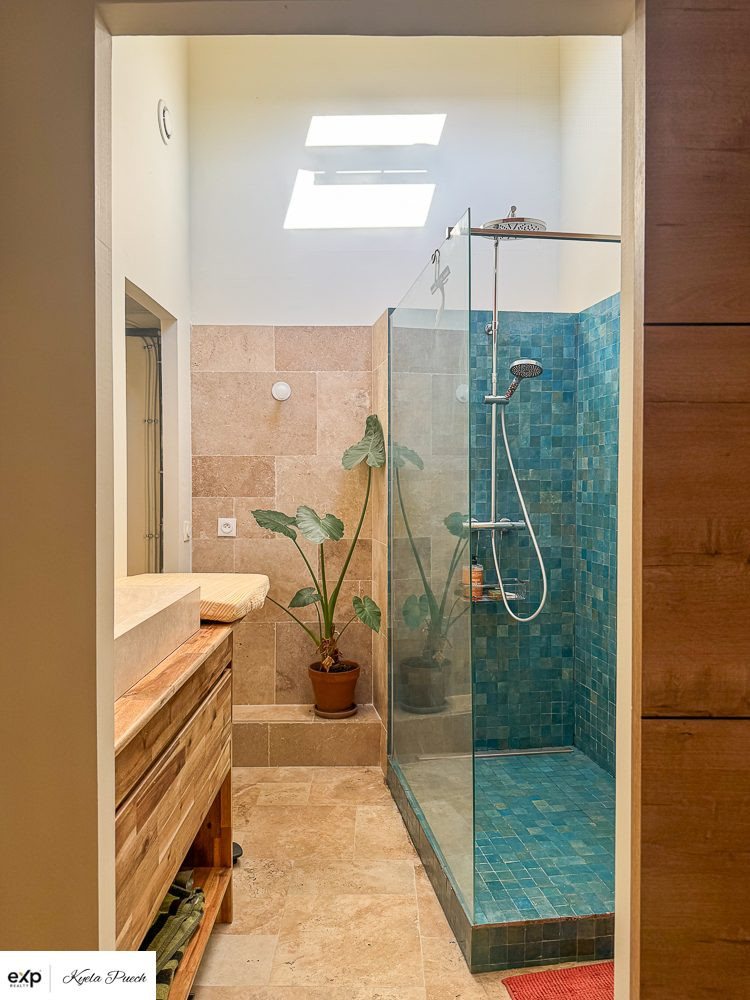 Exceptional duplex on the top floor with private parking - Vue 5