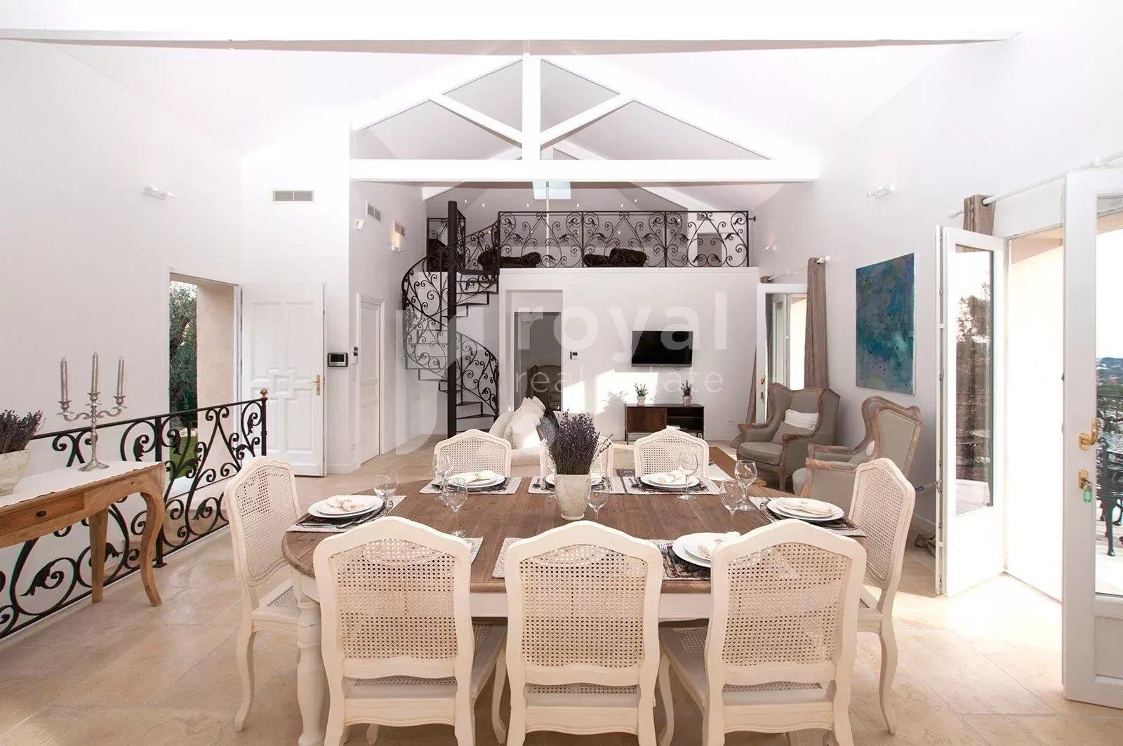 Maison à vendre, 202m², Mougins