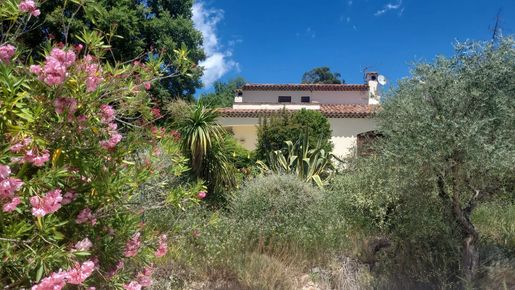 Maison 5 pièces 170 m² · à Tourrettes · 170 m² · 785 000 €