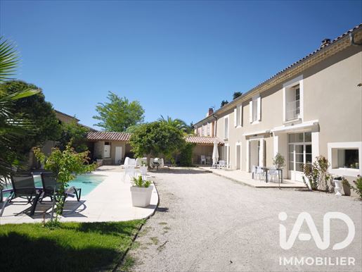16 pièces 473 m² · à Jonquières · 473 m² · 770 000 €