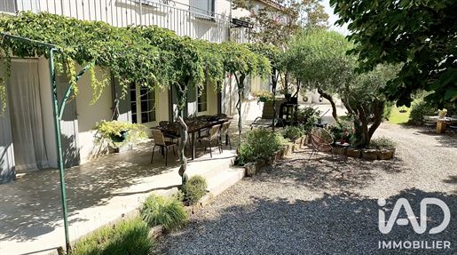 Maison 5 pièces 244 m² · à Roquemaure · 244 m² · 854 000 €