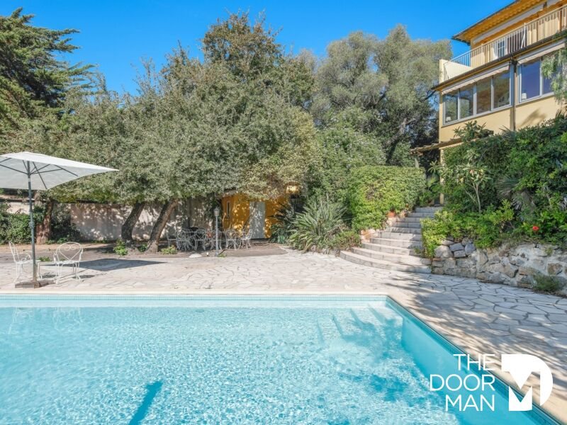 Maison à vendre, 388m², Hyères