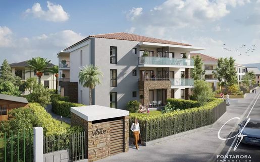 Appartement 4 pièces 80 m² · à Fréjus · 80 m² · 495 000 €