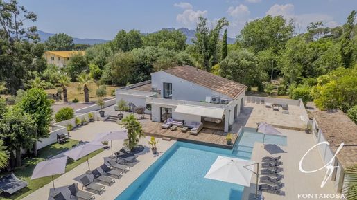 Maison 7 pièces 300 m² · à Roquebrune-sur-Argens · 300 m² · 1 290 000 €