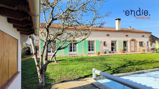 Maison 8 pièces 249 m² · à Cornebarrieu · 249 m² · 595 000 €
