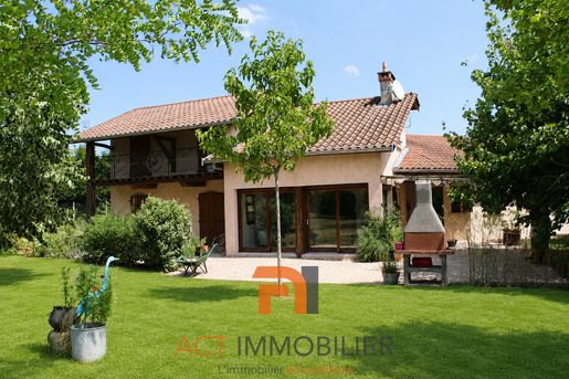 Maison 7 pièces 160 m² · à L'Arbresle · 160 m² · 520 000 €