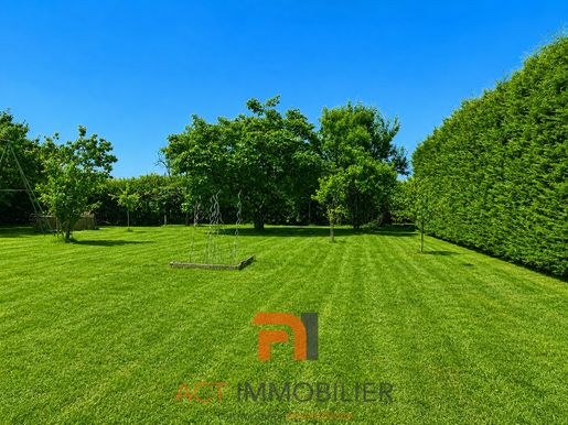 Terrain, terrain 745 m² — L'Arbresle (Rhône) · 210 000 €