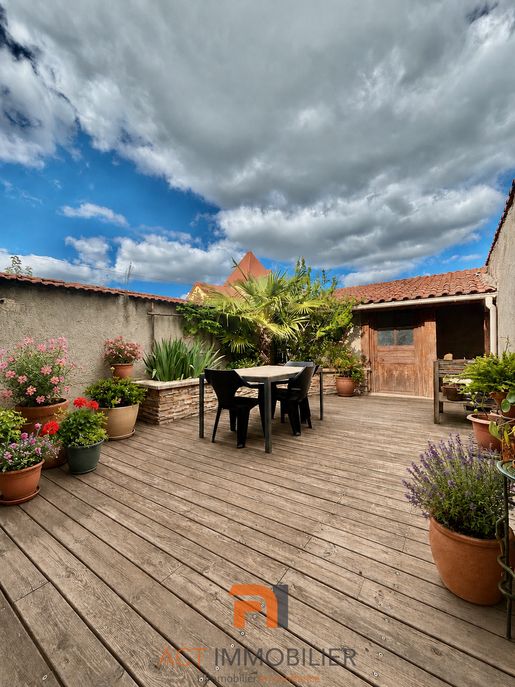 Maison 4 pièces 125 m² · à Brullioles · 125 m² · 219 000 €