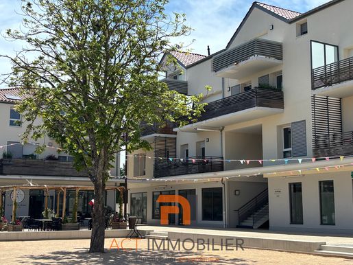 Local commercial 76 m² · à Fleurieux-sur-l'Arbresle · 76 m² · 189 000 €
