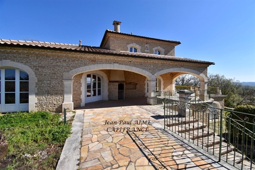 Maison 9 pièces 304 m² · à Pont-Saint-Esprit · 304 m² · 835 000 €