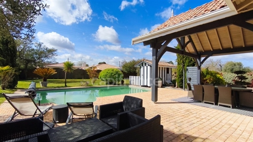 Maison 5 pièces 146 m² · à Sanguinet · 146 m² · 676 000 €