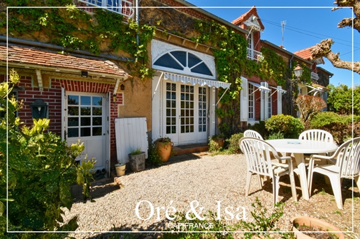 Maison 9 pièces 278 m² · à Sidiailles · 278 m² · 370 000 €