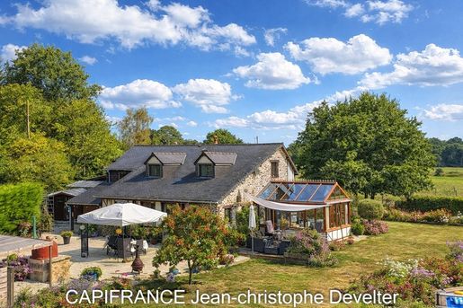 Maison 6 pièces 133 m² · à Passais Villages · 133 m² · 249 900 €