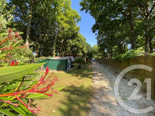 Terrain, terrain 1118 m² — Saint-Pierre-d'Oléron (Charente-Maritime) · 170 300 €