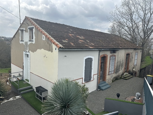 Maison 5 pièces 180 m² · à Carmaux · 180 m² · 65 000 €