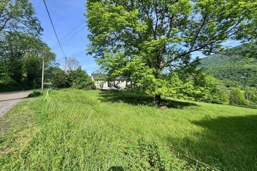 Terrain 3741 m² · à Engomer · 44 000 €