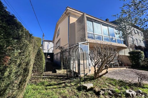 Maison 14 pièces 294 m² · à Saint-Girons · 294 m² · 171 500 €