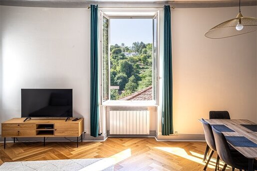 Appartement 5 pièces 126 m² · à Saint-Cyr-au-Mont-d'Or · 126 m² · 615 000 €